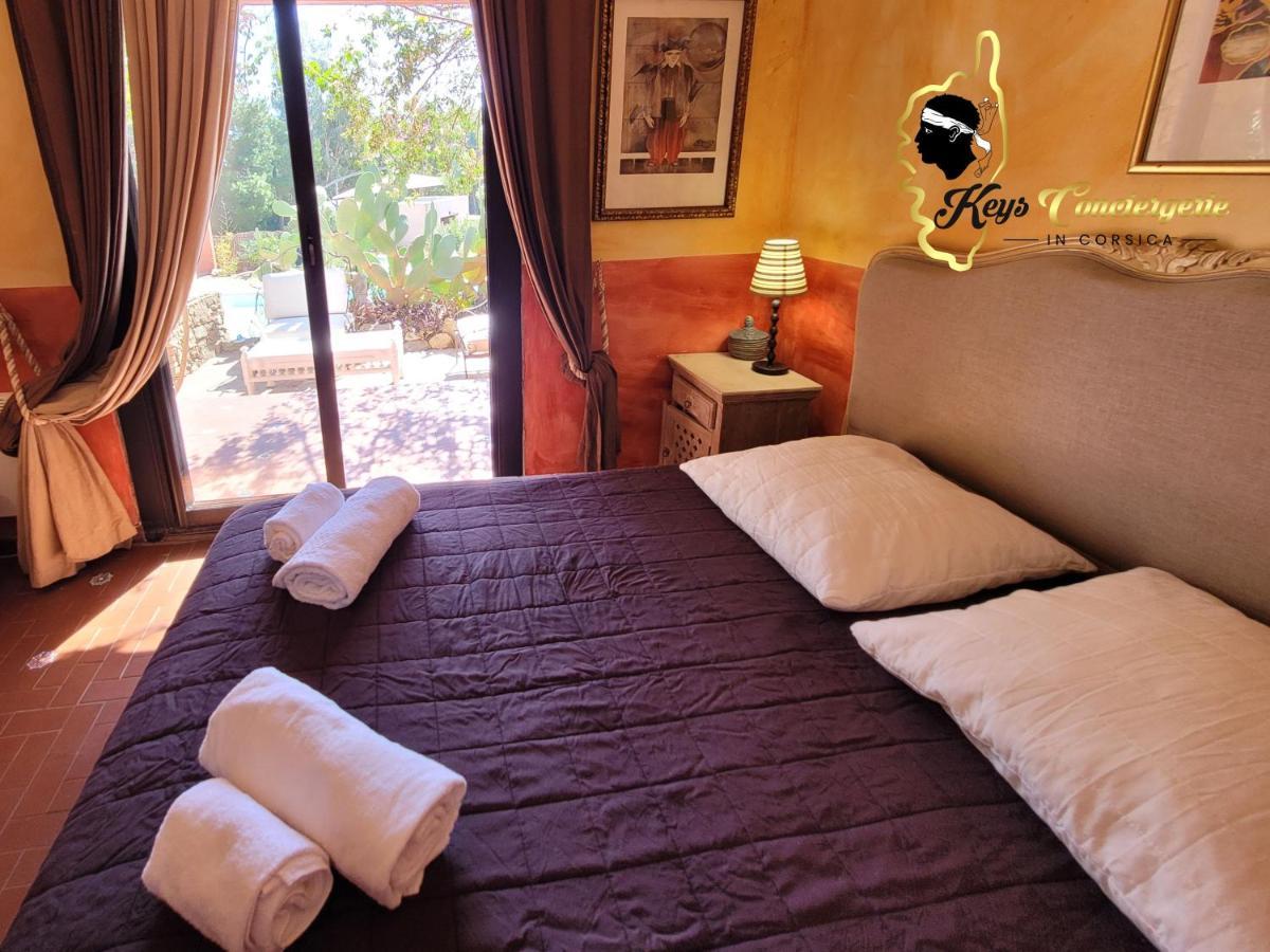 Casa Salya 8 Pers Piscine Privee Chauffee San Cipriano Hébergement de vacances *